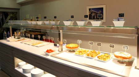 Desayuno buffet ELE Enara Boutique Hotel Valladolid