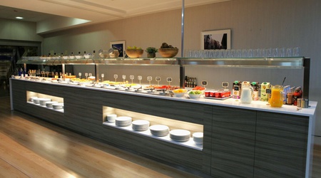 Desayuno buffet ELE Enara Boutique Hotel Valladolid