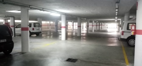 Parking Apartamentos ELE Domocenter Sevilla